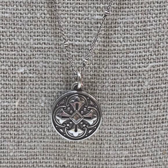 Brighton Silver‎ Pl Medallion Necklace - Picture 5 of 5